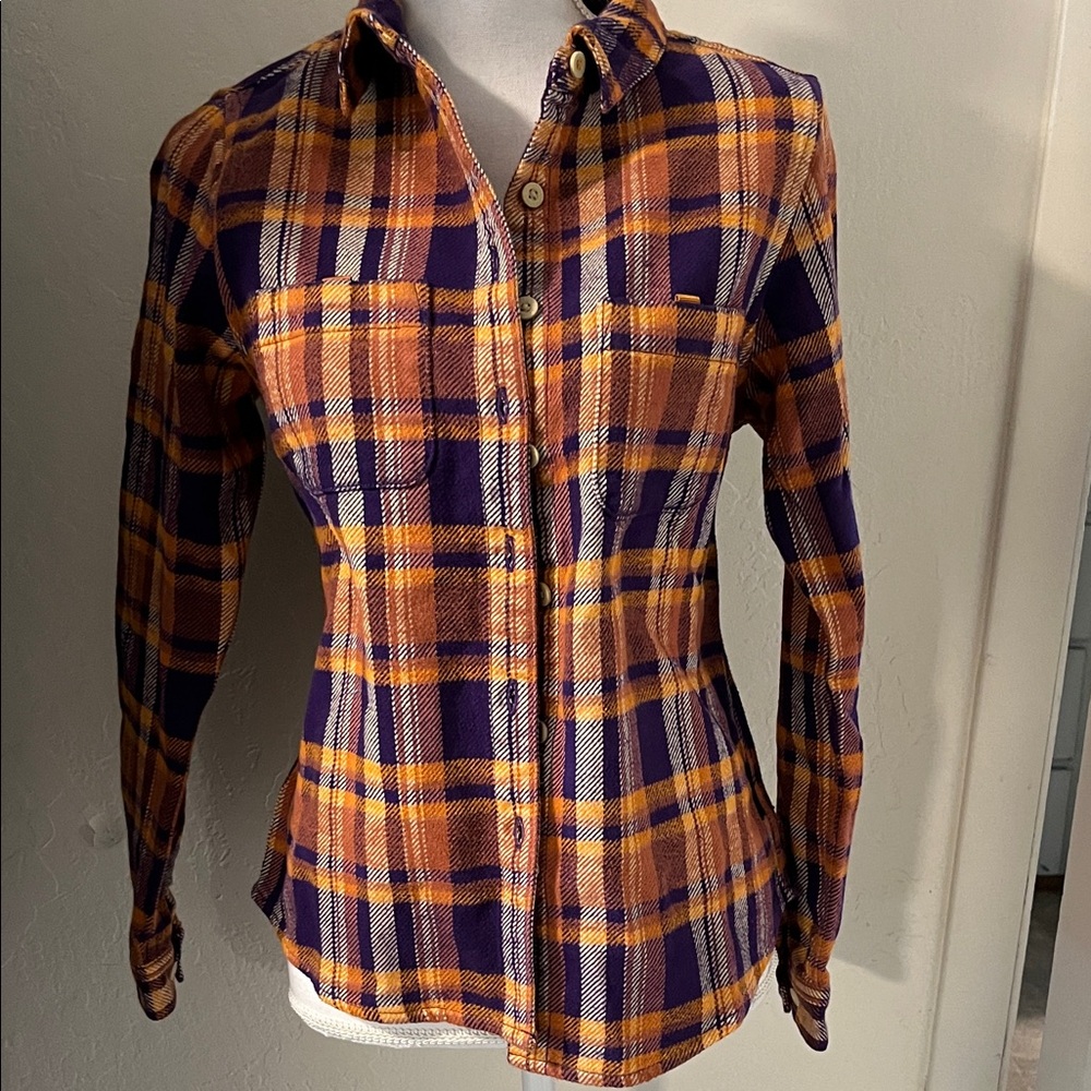 Cotopaxi Mero Organic Flannel Shirt Women’s XS Black Violet Plaid NWT